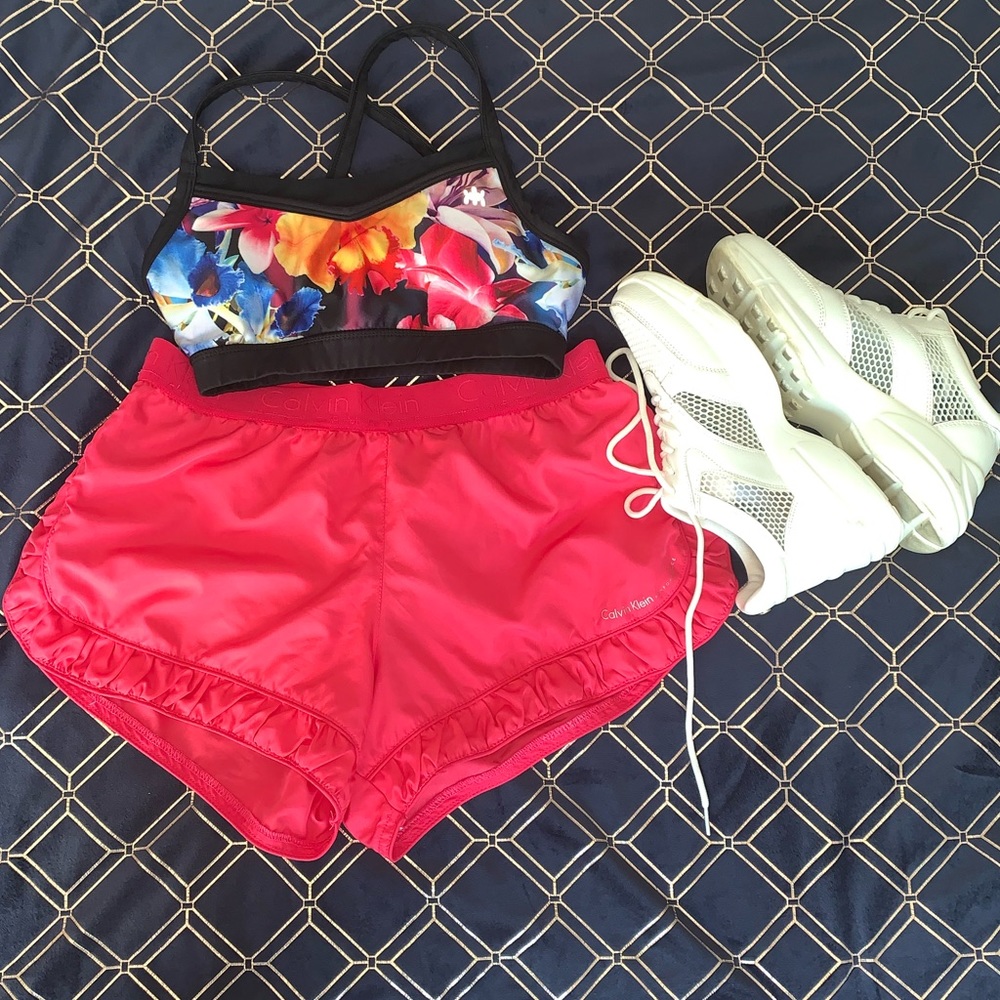 Calvin Klein short